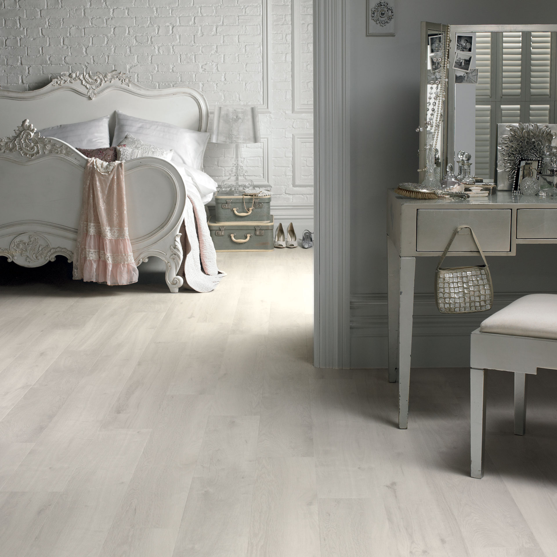 VGW80T White Washed Oak Van Gogh